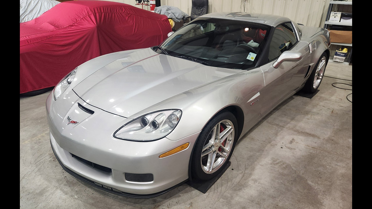 1st Image of a 2006 CHEVROLET CORVETTE Z06