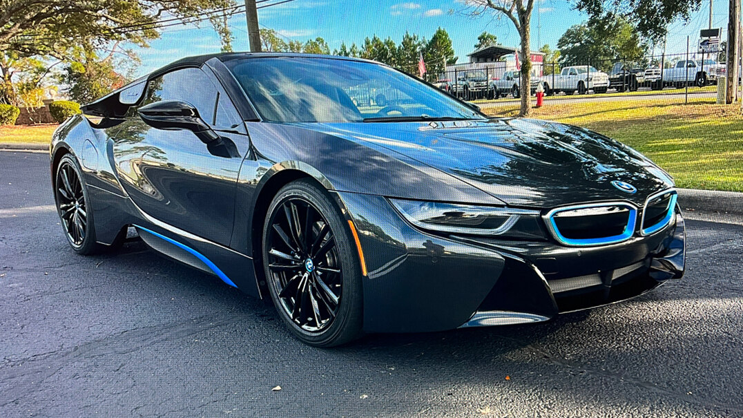 1st Image of a 2019 BMW I8