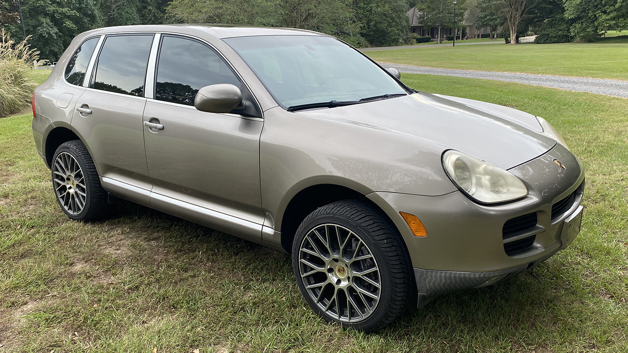 1st Image of a 2006 PORSCHE CAYENNE