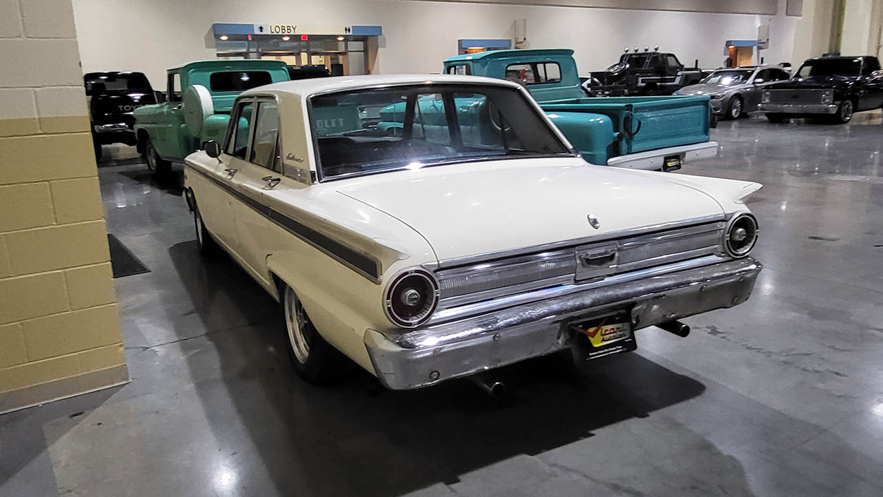 2nd Image of a 1963 FORD FAIRLANE 500