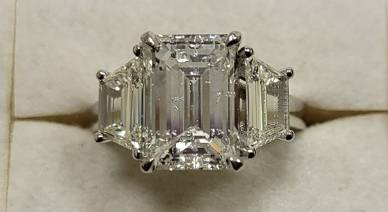 0th Image of a N/A 18 K WHITE GOLD DIAMOND