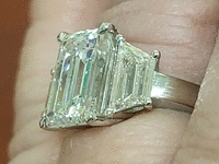 Image 6 of 8 of a N/A 18 K WHITE GOLD DIAMOND