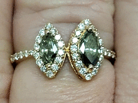 Image 4 of 7 of a N/A 18K GOLD GREEN AND WHITE DIAMOND