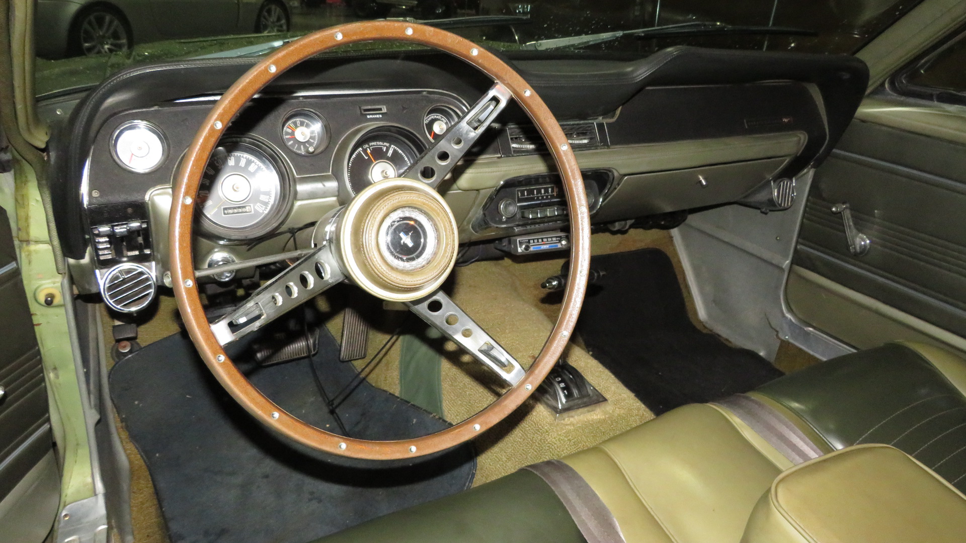 4th Image of a 1967 FORD MUSTANG
