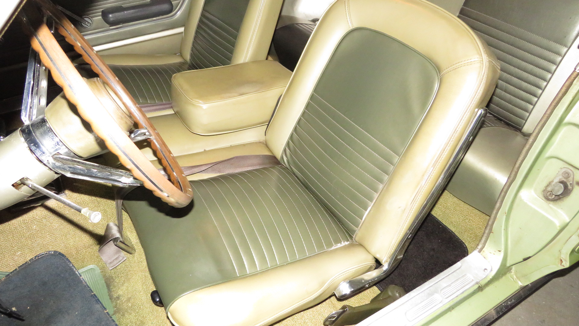5th Image of a 1967 FORD MUSTANG