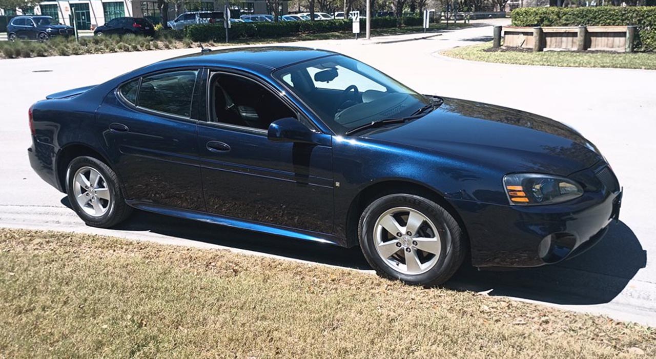 1st Image of a 2007 PONTIAC GRAND PRIX