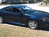 Image 2 of 15 of a 2007 PONTIAC GRAND PRIX