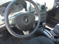 Image 6 of 15 of a 2007 PONTIAC GRAND PRIX