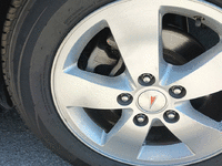 Image 12 of 15 of a 2007 PONTIAC GRAND PRIX