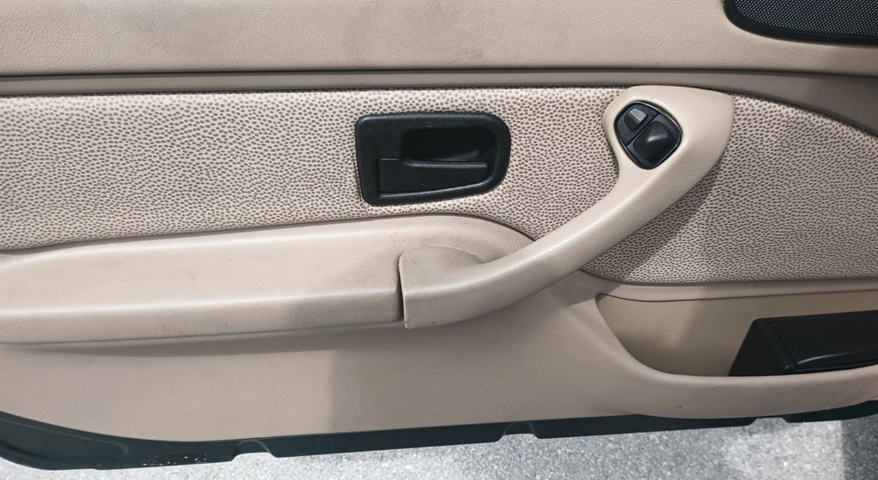 12th Image of a 1997 BMW Z3
