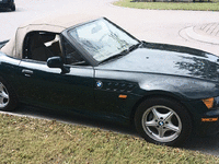 Image 4 of 17 of a 1997 BMW Z3