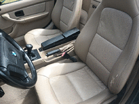 Image 12 of 17 of a 1997 BMW Z3