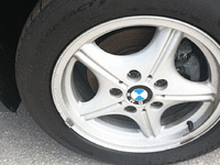 Image 16 of 17 of a 1997 BMW Z3