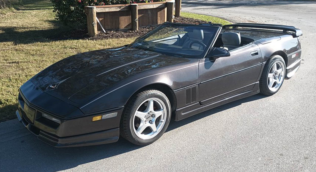 0th Image of a 1989 CHEVROLET CORVETTE