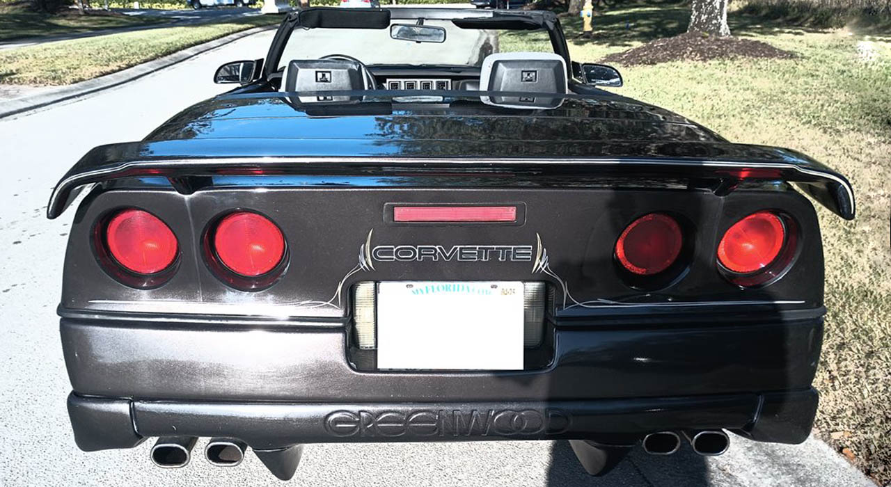 7th Image of a 1989 CHEVROLET CORVETTE