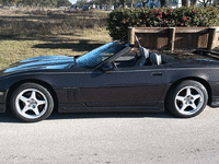 Image 4 of 15 of a 1989 CHEVROLET CORVETTE
