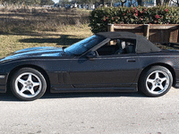 Image 5 of 15 of a 1989 CHEVROLET CORVETTE