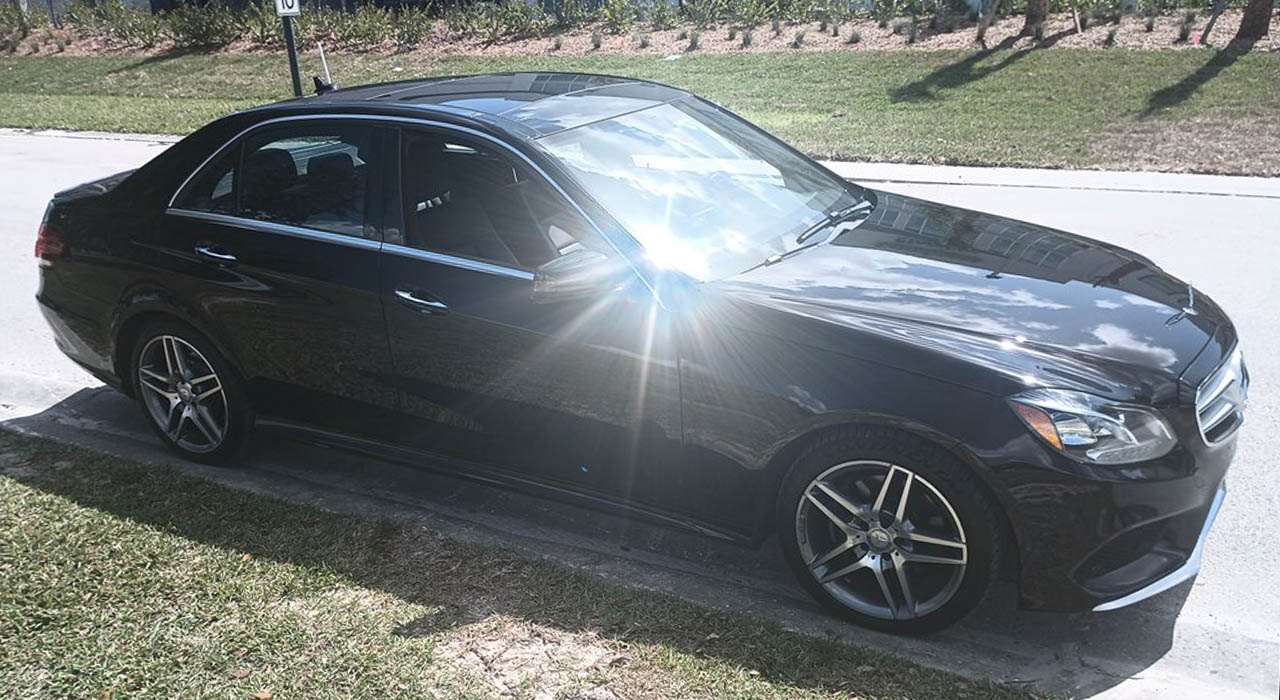 1st Image of a 2014 MERCEDES-BENZ E-CLASS E350 4MATIC