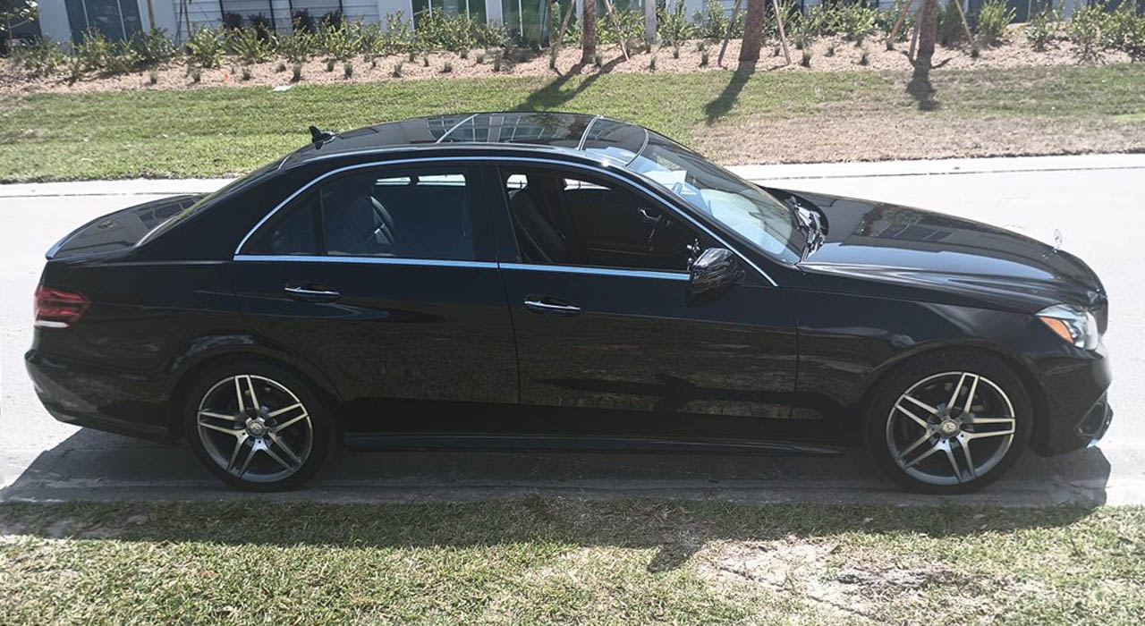 3rd Image of a 2014 MERCEDES-BENZ E-CLASS E350 4MATIC