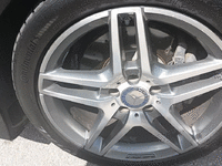 Image 15 of 16 of a 2014 MERCEDES-BENZ E-CLASS E350 4MATIC