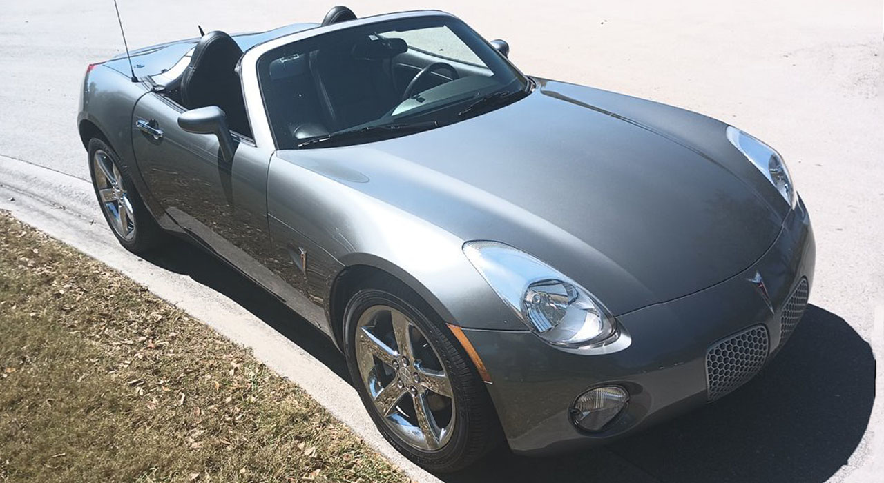 2nd Image of a 2007 PONTIAC SOLSTICE