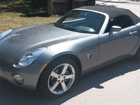 Image 2 of 19 of a 2007 PONTIAC SOLSTICE
