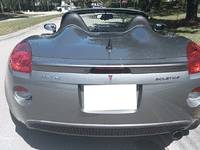 Image 10 of 19 of a 2007 PONTIAC SOLSTICE