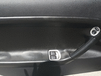 Image 14 of 19 of a 2007 PONTIAC SOLSTICE