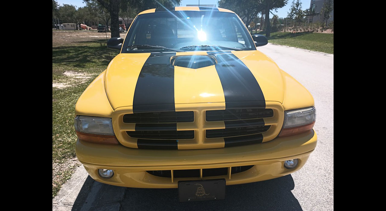 5th Image of a 1999 DODGE DAKOTA RT