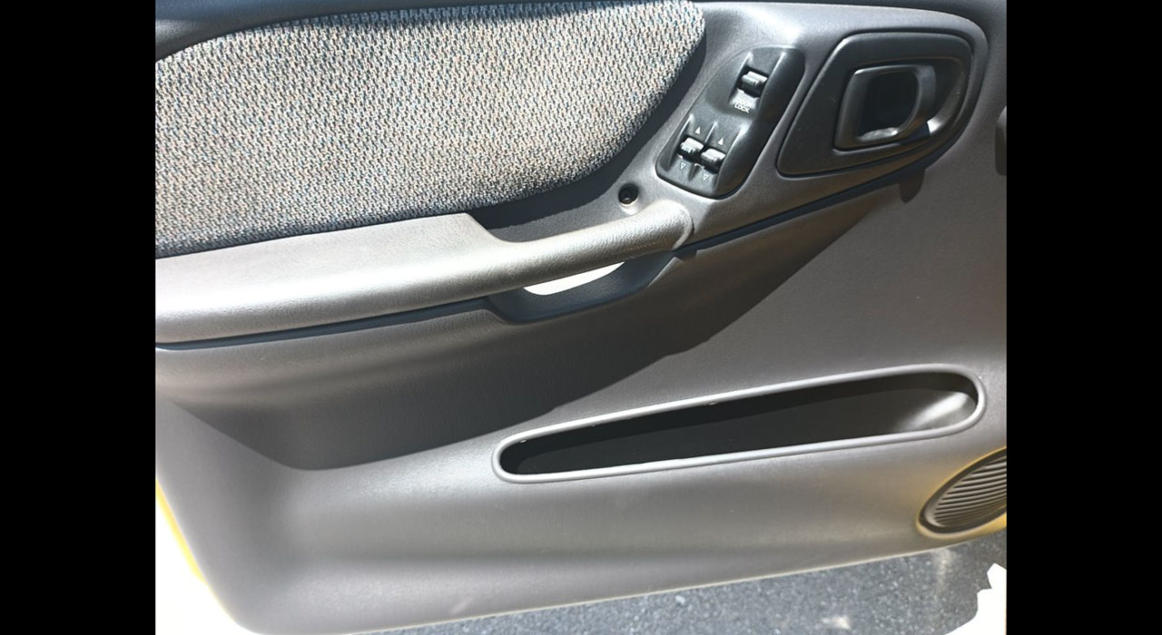 7th Image of a 1999 DODGE DAKOTA RT