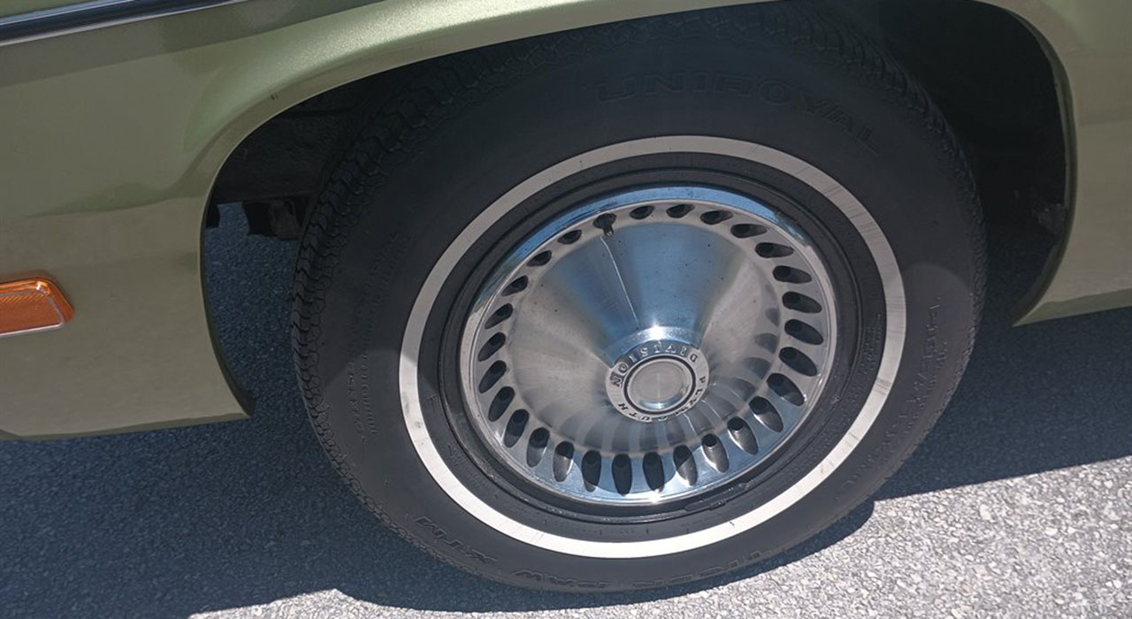17th Image of a 1972 PLYMOUTH DUSTER