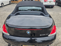 Image 7 of 10 of a 2005 BMW 6 SERIES 645CIC