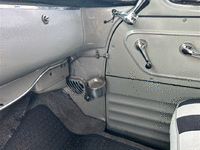 Image 8 of 16 of a 1958 CHEVROLET 3100