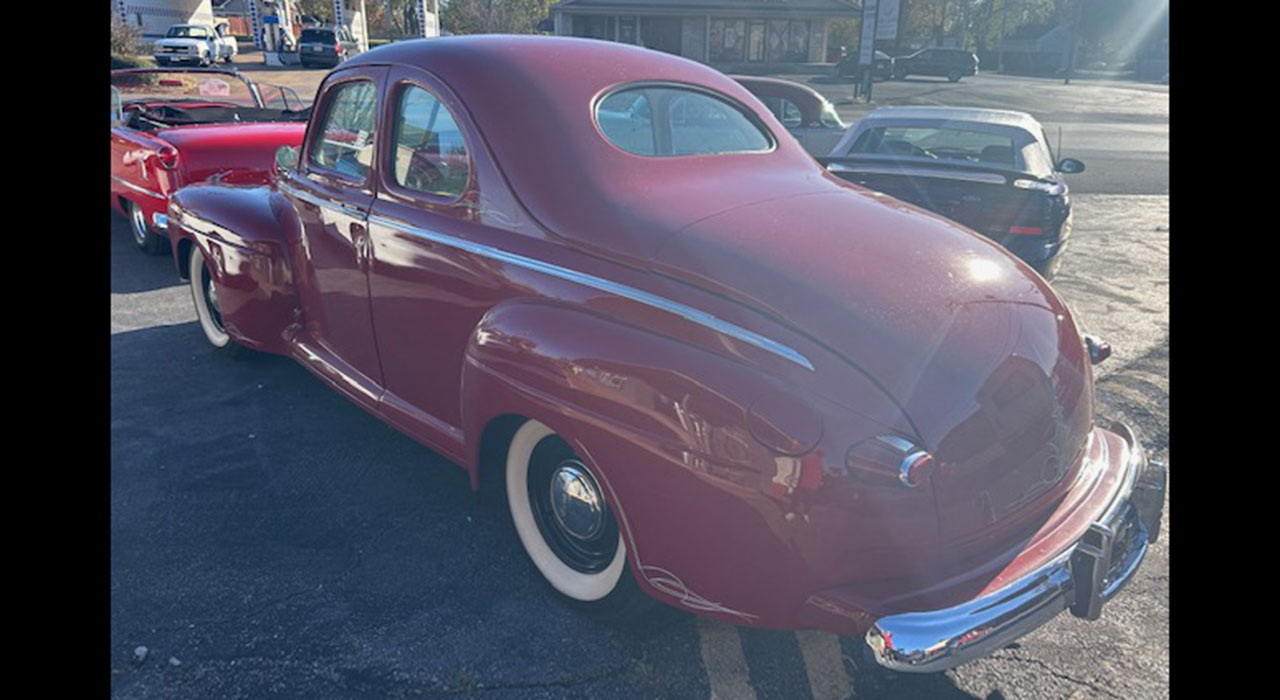 2nd Image of a 1946 FORD SPECIAL DELUXE