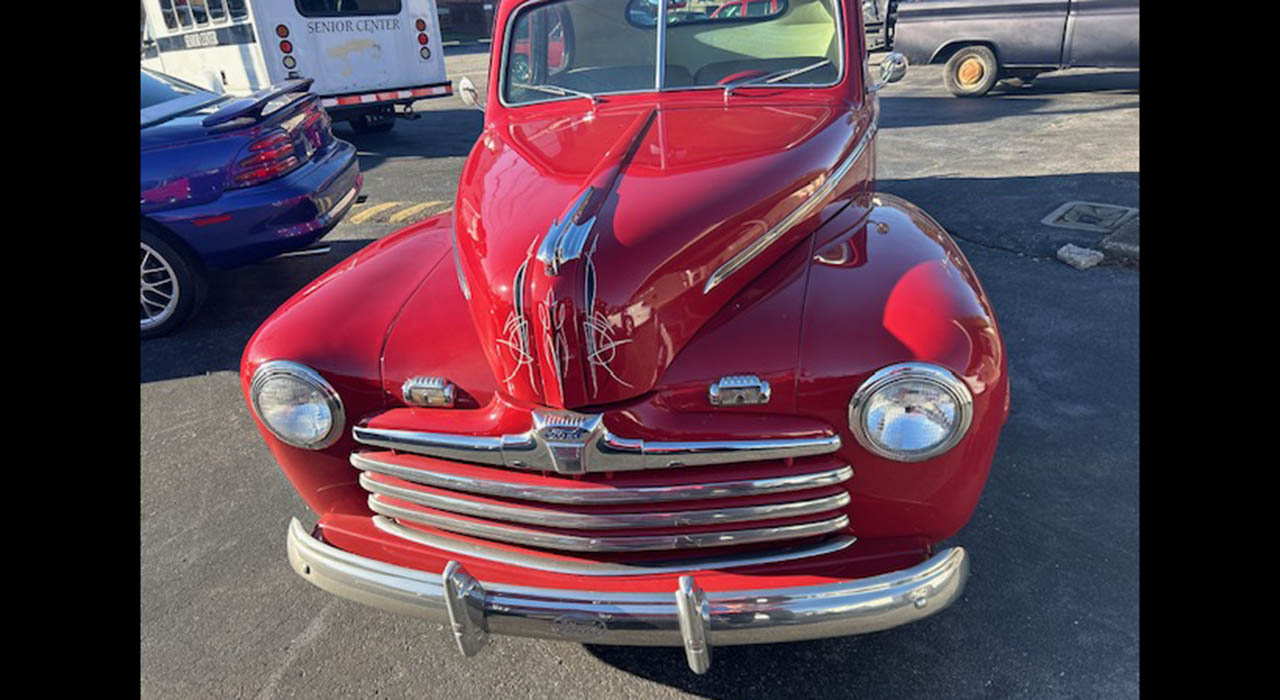 3rd Image of a 1946 FORD SPECIAL DELUXE