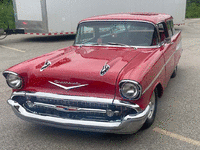 Image 3 of 5 of a 1957 CHEVROLET NOMAD