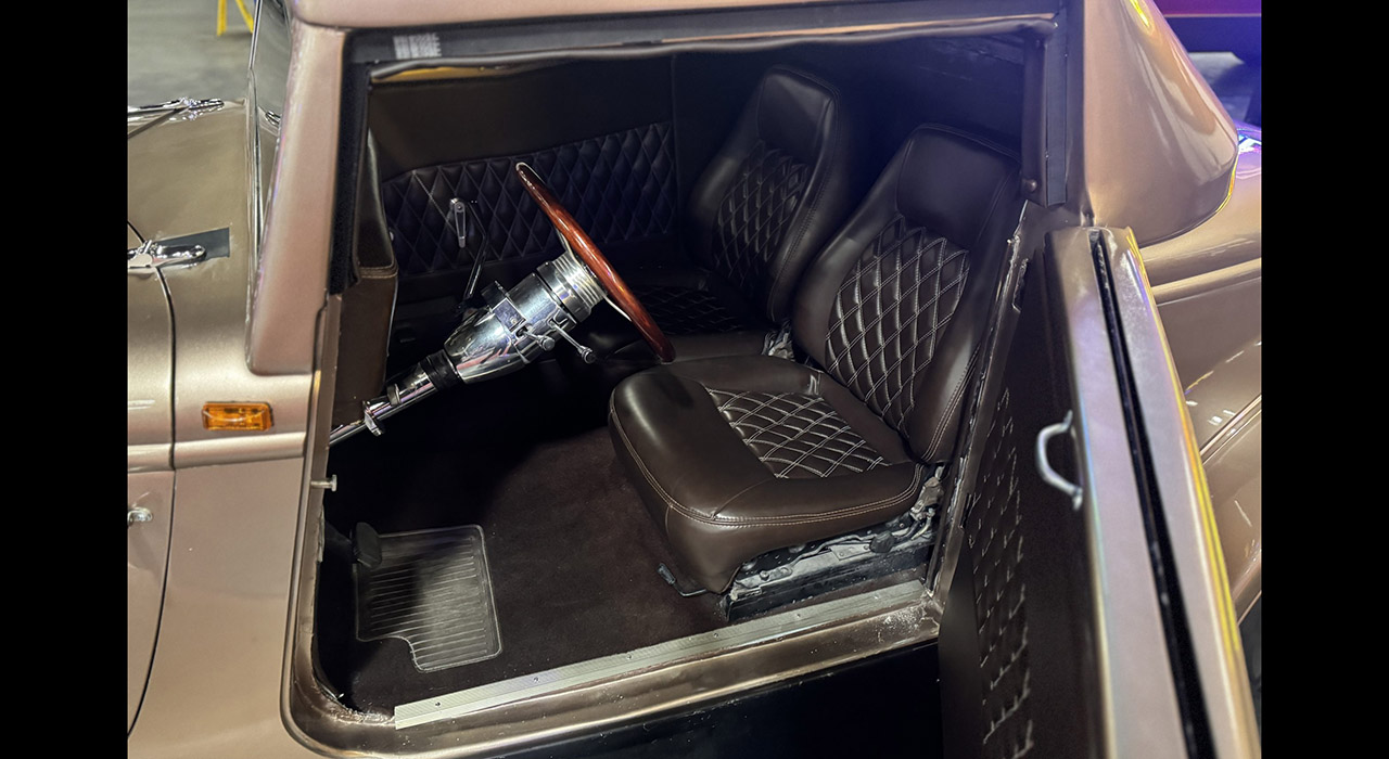10th Image of a 1934 FORD .