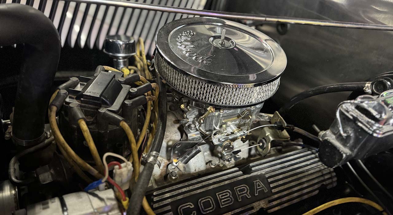 20th Image of a 1934 FORD .