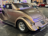 Image 3 of 21 of a 1934 FORD .