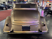 Image 9 of 21 of a 1934 FORD .