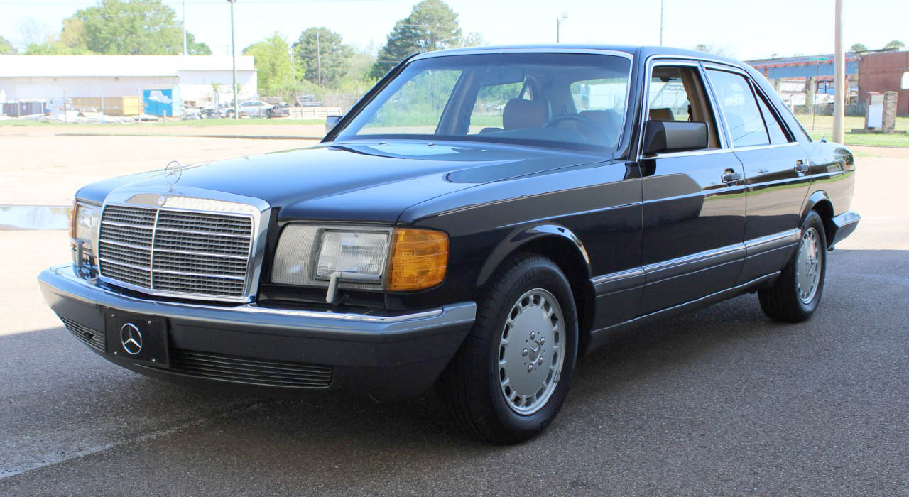 0th Image of a 1990 MERCEDES 300 SE