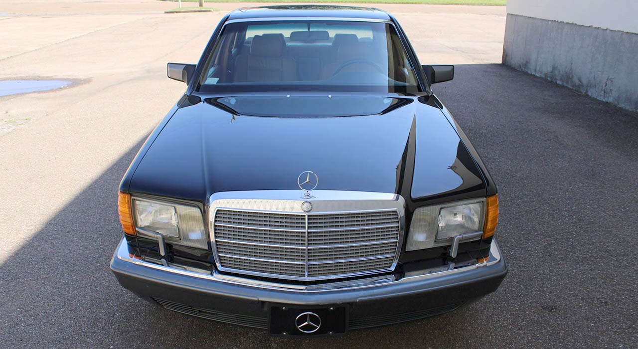 7th Image of a 1990 MERCEDES 300 SE