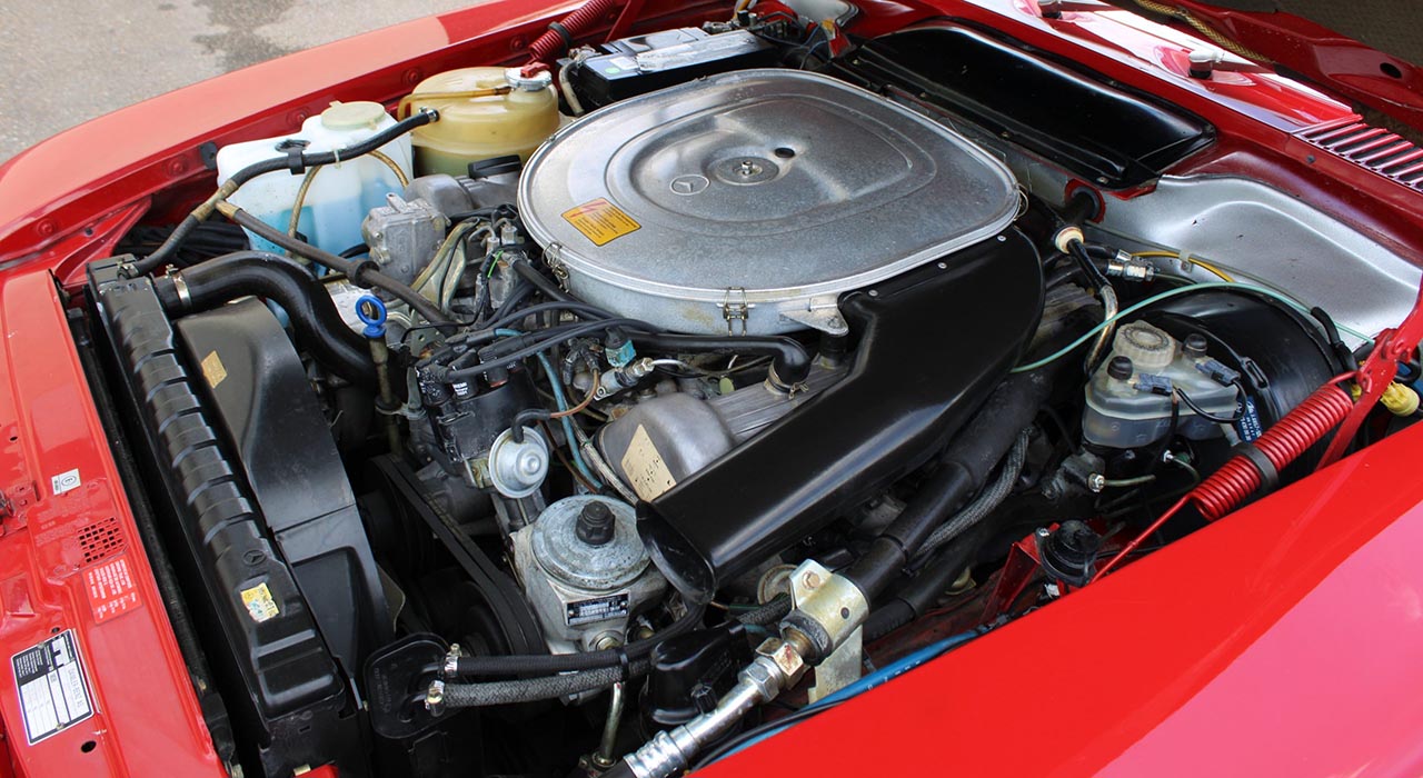 23rd Image of a 1985 MERCEDES SL500