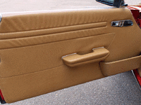 Image 9 of 32 of a 1985 MERCEDES SL500