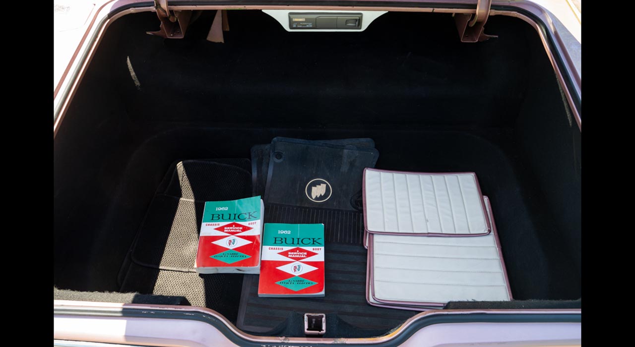 12th Image of a 1962 BUICK LESABRE