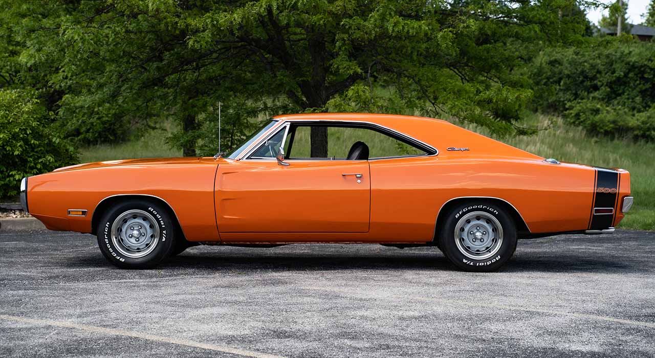 2nd Image of a 1970 DODGE CHARGER
