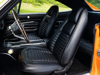 Image 9 of 19 of a 1970 DODGE CHARGER