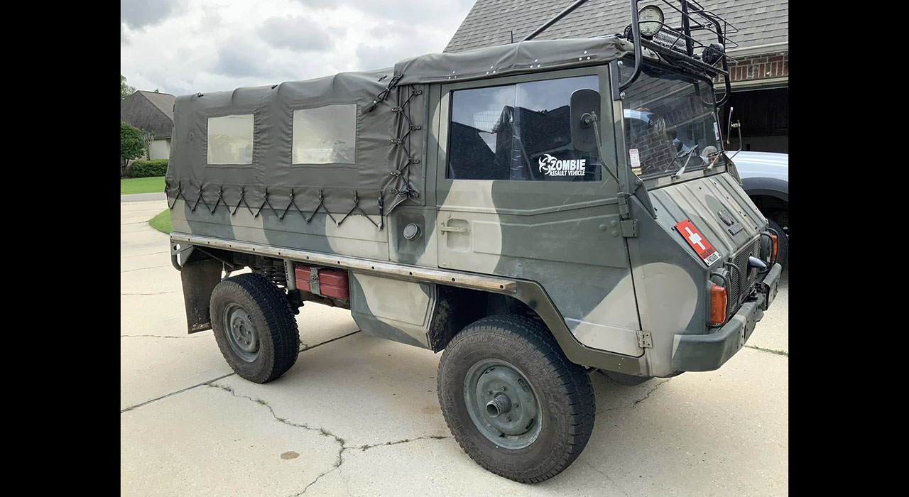 3rd Image of a 1975 STEYR PUCH PINZGAUER 710 M