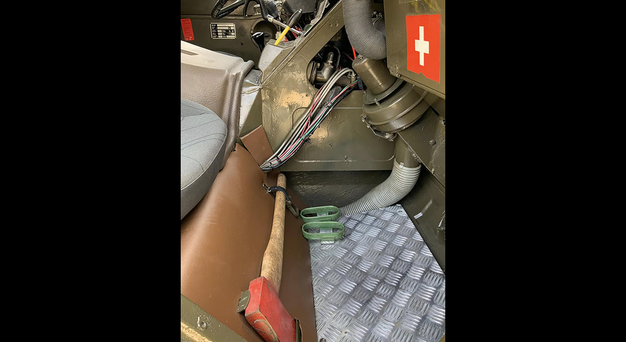 11th Image of a 1975 STEYR PUCH PINZGAUER 710 M