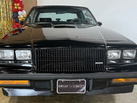 Image 8 of 19 of a 1987 BUICK REGAL